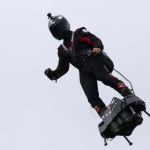 Франки Запата ще направи втори опит да прелети над Ламанша с флайборд 