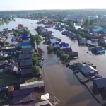 Проливни дъждове потопиха руския град Тулун