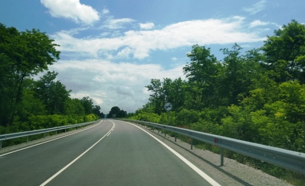 По ОПPP са рехабилитирани 14,6 км от път II-44 Севлиево - Драгановци