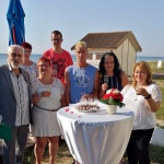 Влюбени подновиха клетвите си на плажа в Албена