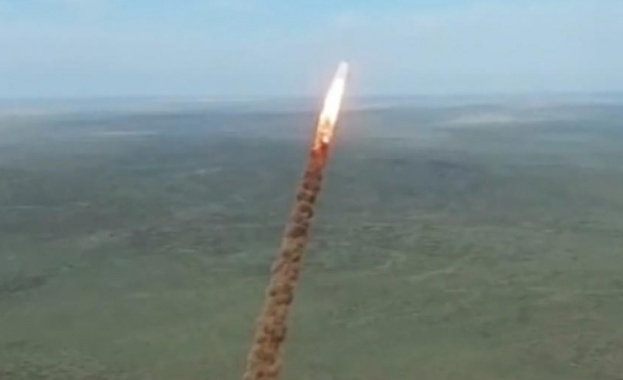 Китайска компания успя да приземи ракета