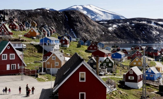 Доналд Тръмп иска да купи остров Гренландия 
