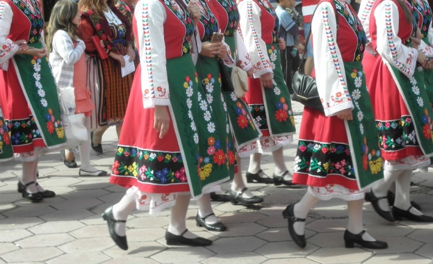 Жеравна отново е домакин на Фестивала на народната носия