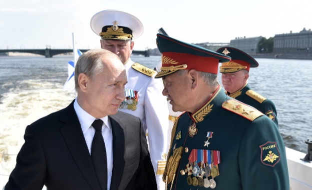 Сергей Шойгу: Военно-политическата обстановка по западните граници на Русия остава напрегната