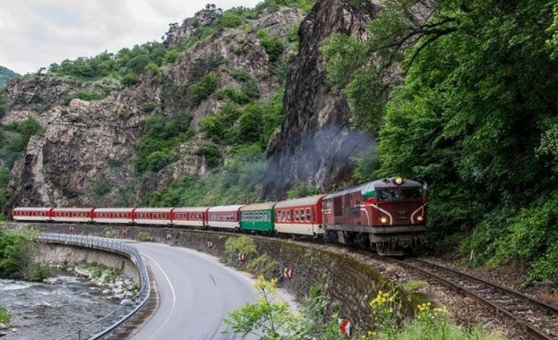 Най високата жп гара на Балканите Аврамово е домакин на