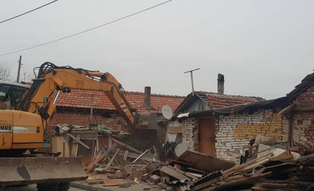 Ромите от Войводиново съдят България в Страсбург заради разрушените им къщи