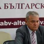 Румен Петков: Сделката за F-16 не е никакъв лобизъм, а грозен слугинаж