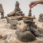 Франция към туристите: не оставяйте камък върху камък