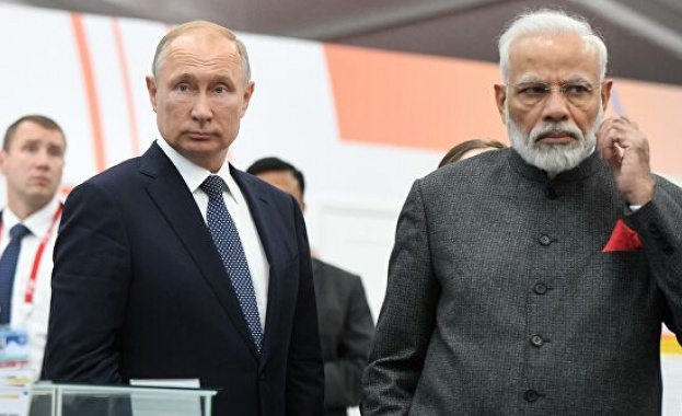 Путин покани индийския премиер на тържествата в Москва за 75-ата годишнина от победата на СССР през 1945 г