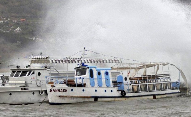 Да си спомним: 10 години от трагедията с кораба „Илинден“ 