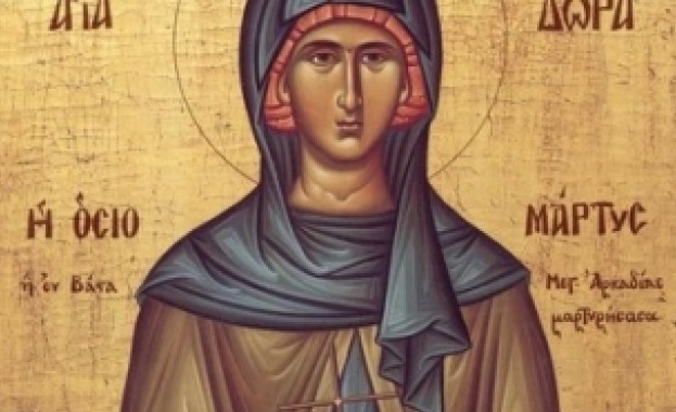 Преподобна Теодора живяла в петия век Родила се в град Александрия