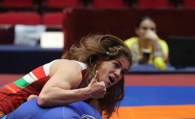 Българската състезателка Тайбе Юсеин ще се бори за бронзовия медал