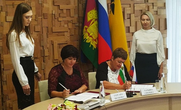 Село Казашко и станица Натухаевская подписаха договор за побратимяване