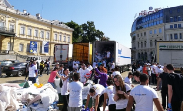 „Капачки за Бъдеще“ до този момента събра около 45 тона пластмаса в София