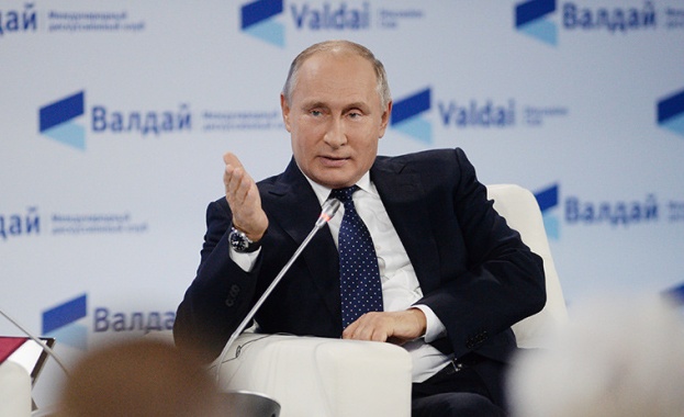 Путин ратифицира протокол за изменения в изплащането на пенсии на българи, работили в Русия