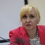 Омбудсманът препоръчва минималната пенсия да не е под линията на бедност
