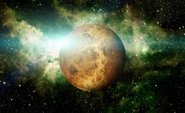 Дълго време учените смятаха че дебелината на литосферата на Венера