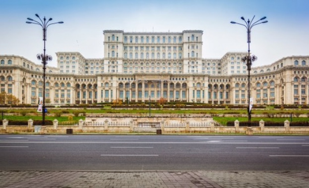 Румънските депутати подкрепиха вот на недоверие