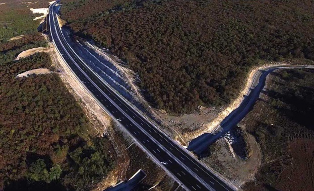 Предвиждаме ремонтите на виадуктите на автомагистрала Хемус да приключат преди