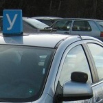 Инструктори: Младите шофьори без книжки не трябва да се обучават от близките си