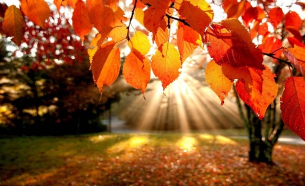 Астрономическата есен идва с топло време