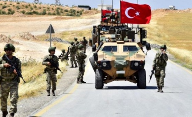 Турция и САЩ се договориха за прекратяване на офанзивата в Северна Сирия (СНИМКИ)