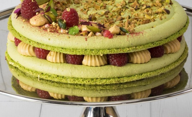 Родени на 23 октомври