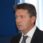 Поетът Ангел Симеонов написа химна на София