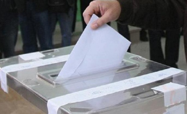 Последен срок за образуване на избирателните секции извън страната 