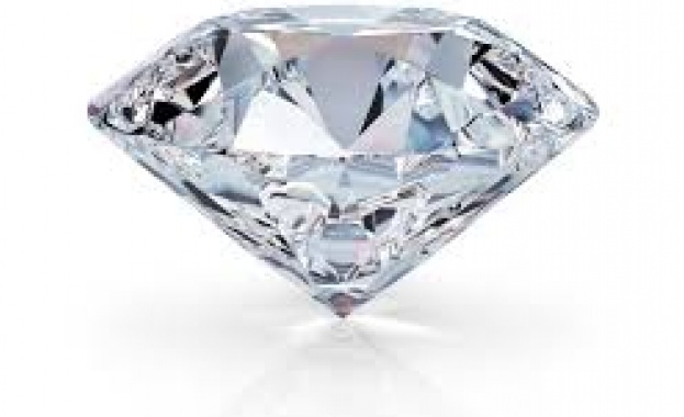 От незапомнени времена диамантът е израз на вечна любов символ