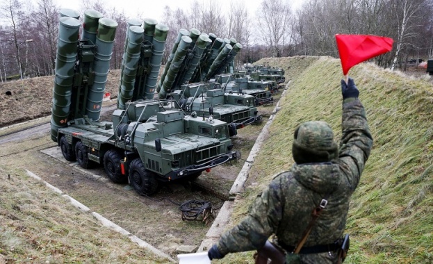 Руска армия се прехвърли в Сърбия, пробва за пръв път в чужбина С-400 и батареи "Панцир-С"