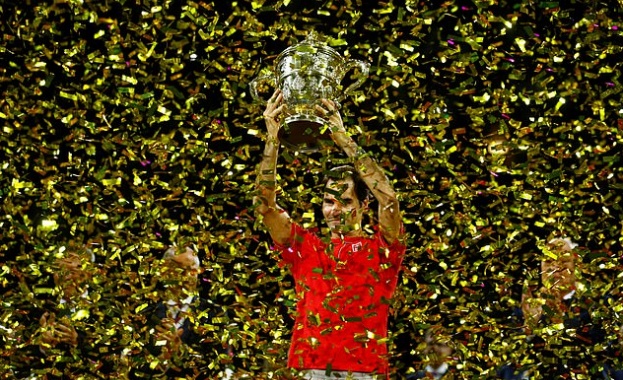 Федерер триумфира в Базел, Тийм – във Виена (Снимки)