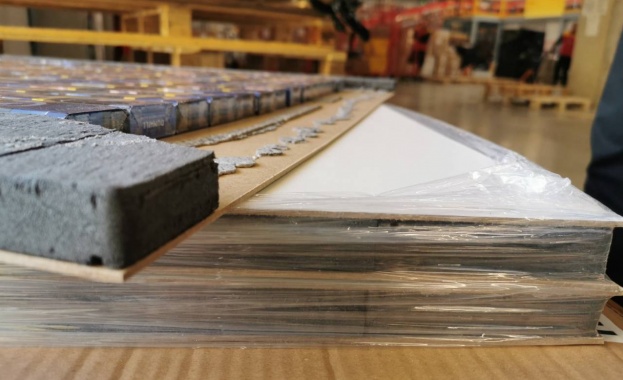 Митнически служители задържаха 55 300 къса цигари на митнически пункт