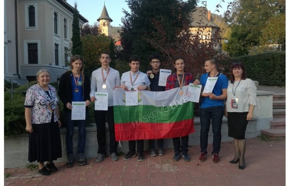 Шест медала за български ученици на Международната олимпиада по астрономия