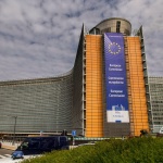 ЕК: България е изпълнила инфлационния критерий за присъединяване към еврозоната