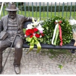 Паметник на Пенчо Славейков бе открит в Милано