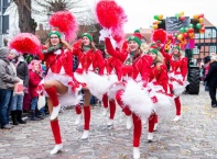 На 11 ноември в 11 часа и 11 минути  карнавала в Кьолн официално започва новият карнавален сезон в Германия