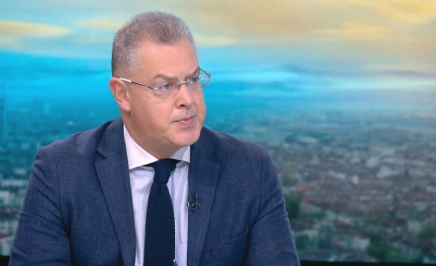 Няма как да отличим умисъл от неграмотност Ние проследяваме единствено