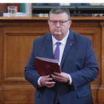 Антикорупционната комисия трябва да плати близо 400 000 лв. обезщетения