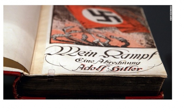 Луксозно издание на "Моята борба" на Хитлер беше продадено за 130 000 евро