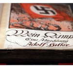 Луксозно издание на "Моята борба" на Хитлер беше продадено за 130 000 евро