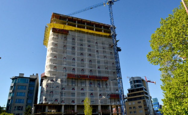 Строежът на Златен век продължава Решението е взето от Административен