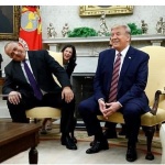 Две снимки от срещата Борисов-Тръмп се превърнаха в хит в социалните мрежи