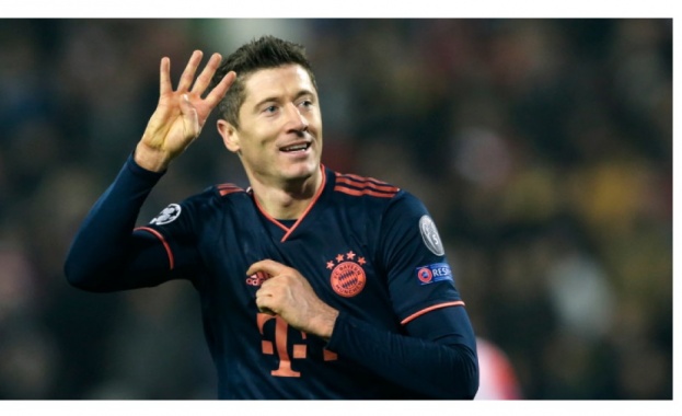 Барселона иска Роберт Левандовски да носи номер 9 Както пише Diario