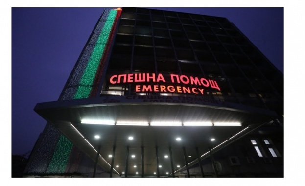 След взрива и пожара: „Пирогов“ открива гореща линия за информация за близки, настанени в болницата