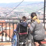 Доклад: България не е премахнала домовете за деца, а ги е заменила с нови 