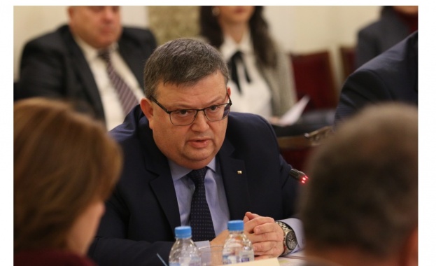 Цацаров иска КПКОНПИ да може да атакува закони с корупционен риск