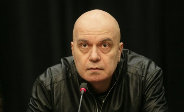 Отказаха регистрация на партията на Слави Трифонов 