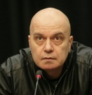 Слави Трифонов: Служебното правителство се управлява от Бойко Борисов