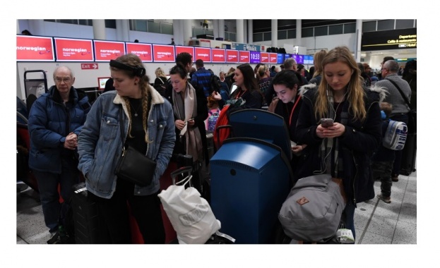 Как туристите надхитряват авиокомпаниите с ръчния багаж?